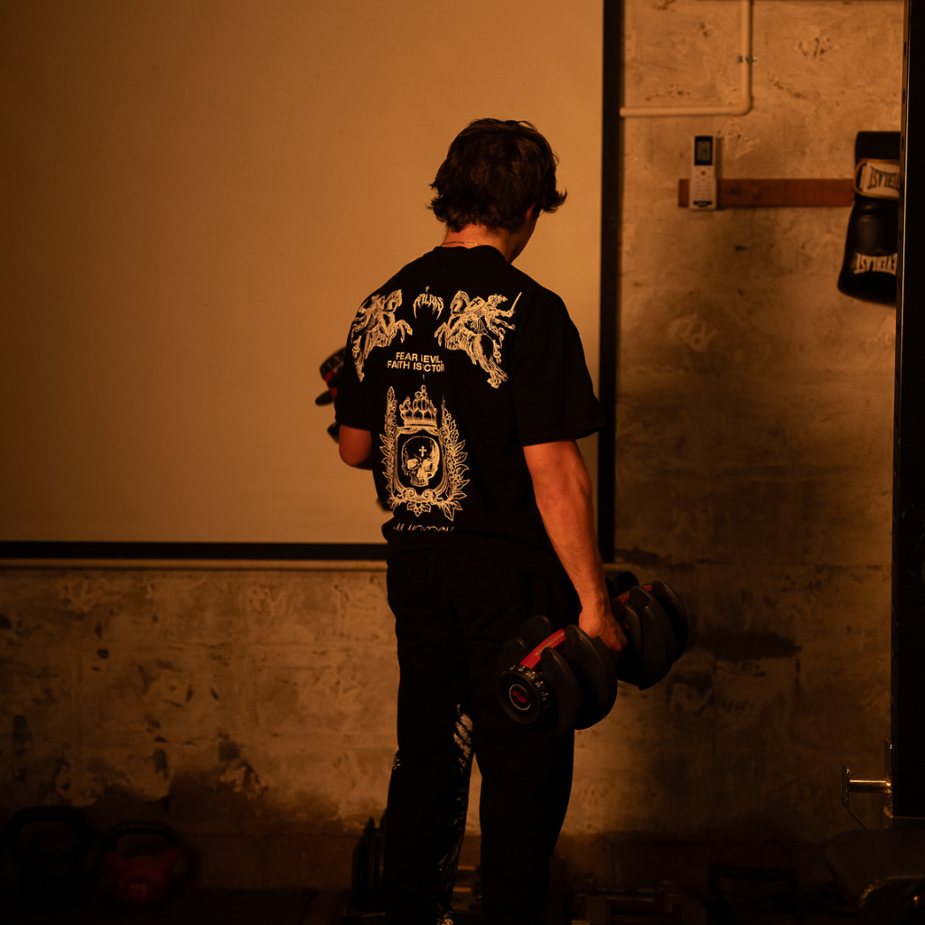 Black 'Faith is Victory' Shirt